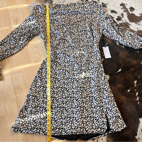 ASTR the Label NWT‎ Long Sleeve Cowl Neck Mini Dress Open Back Size Medium - Picture 13 of 13